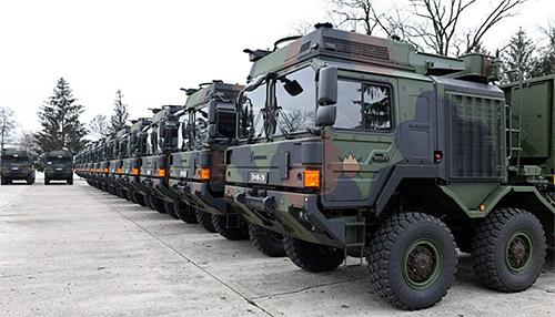 Rheinmetall уже до кінця серпня почне обслуговування танків в Україні