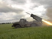 Російські окупанти за добу завдали п’ять ракетних і 44 авіаційних ударів по території України