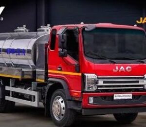 На шасі JAC N120 виготовили автомобіль для перевезення питної води