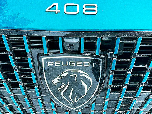 5 причин чому Peugeot 408 – це непересічний автомобіль - Peugeot