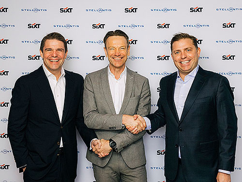 Stellantis та SIXT уклали масштабну угоду про придбання до 250 000 автомобілів - Stellantis