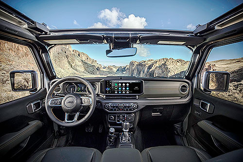 Новий Jeep® Wrangler назвали Найкращим позашляховиком 2024 року - Jeep