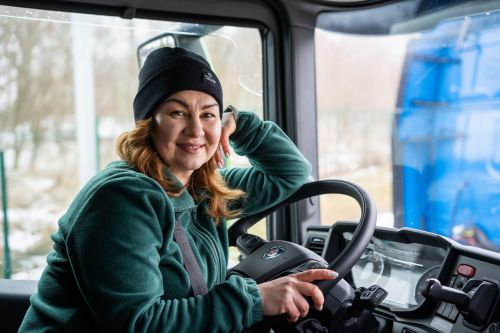 "Сканія Україна" підготувала першу групу жінок-водіїв. Це буде новий тренд
