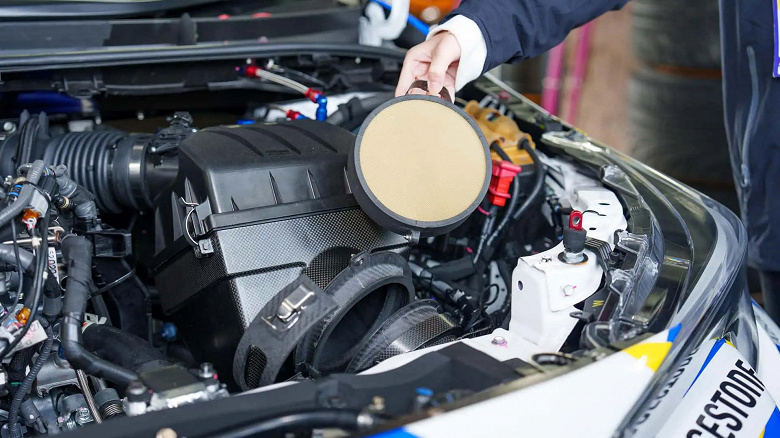 Toyota создала двигатель внутреннего сгорания, который очищает воздух