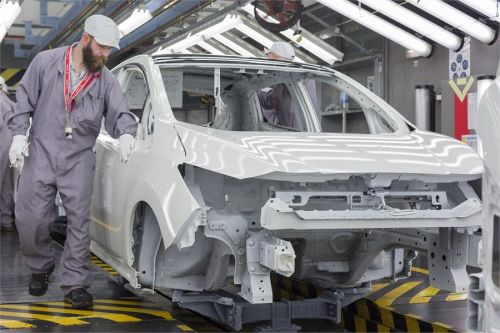 Які українські автовиробництва залишилися в строю - виробництв