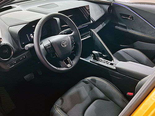 Концепт-кар на дорозі. Новий Toyota C-HR вже доступний в мережі автосалонів GM GROUP - Toyota