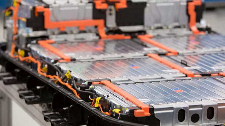 SAIC может стать первым автопроизводителем, который запустит массовое производство твердотельных аккумуляторов