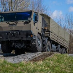 Tatra представить нову логістичну військову вантажівку 8х8