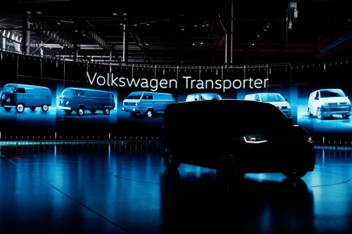 Volkswagen розсекретив електричний Transporter