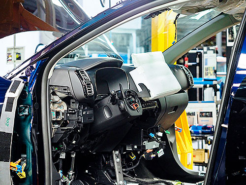 Як вдалося запустити виробництво Citroen C5 Aircross на російському заводі? Офіційна відповідь від Stellantis - Citroen