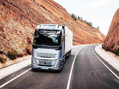 В Україні представили нового флагмана Volvo FH Aero. Чим він здивує? - Volvo