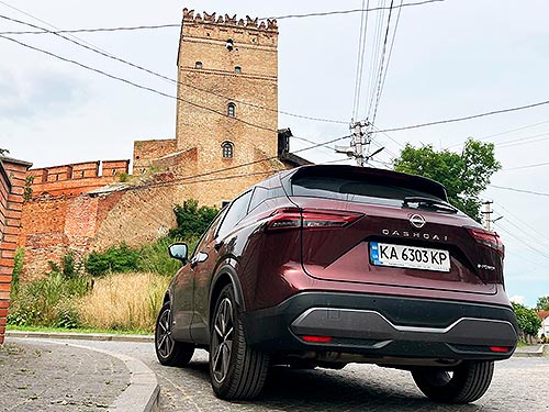 Як показав себе Nissan Qashqai e-Power за містом. Відкриваємо Луцьк - Nissan