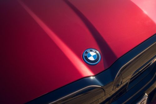 BMW очикує зниження обсягів продажу за підсумками 2024 року і ось чому? - BMW