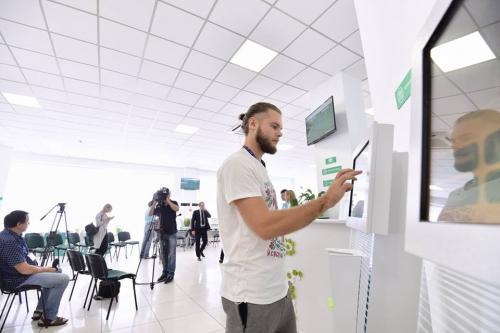 В Києві з технічних причин призупиняють надання послуг відразу два сервісних центри МВС