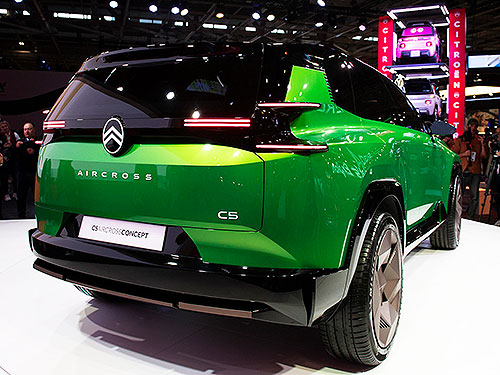 На Паризькому Автосалоні 2024 презентований концепт нового CITROEN C5 Aircross - CITROEN