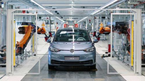 Уряд Німеччини натякнув Volkswagen, що не дасть закрити збиткові заводи